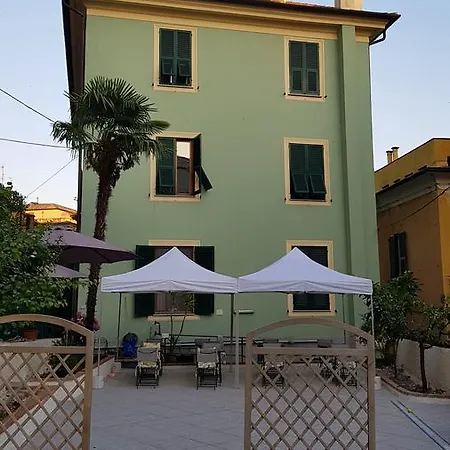 بيت ضيافة Il Giardino Dei Limoni &