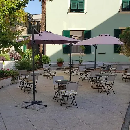 بيت ضيافة Il Giardino Dei Limoni &