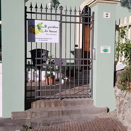 Il Giardino Dei Limoni & בית הארחה 3*